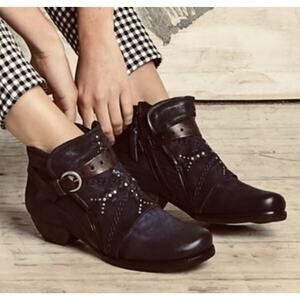 Miz Mooz Marnie Black Leather Buckle Ankle Boot Side Zip Women 5.5 / 6 US EUR 36